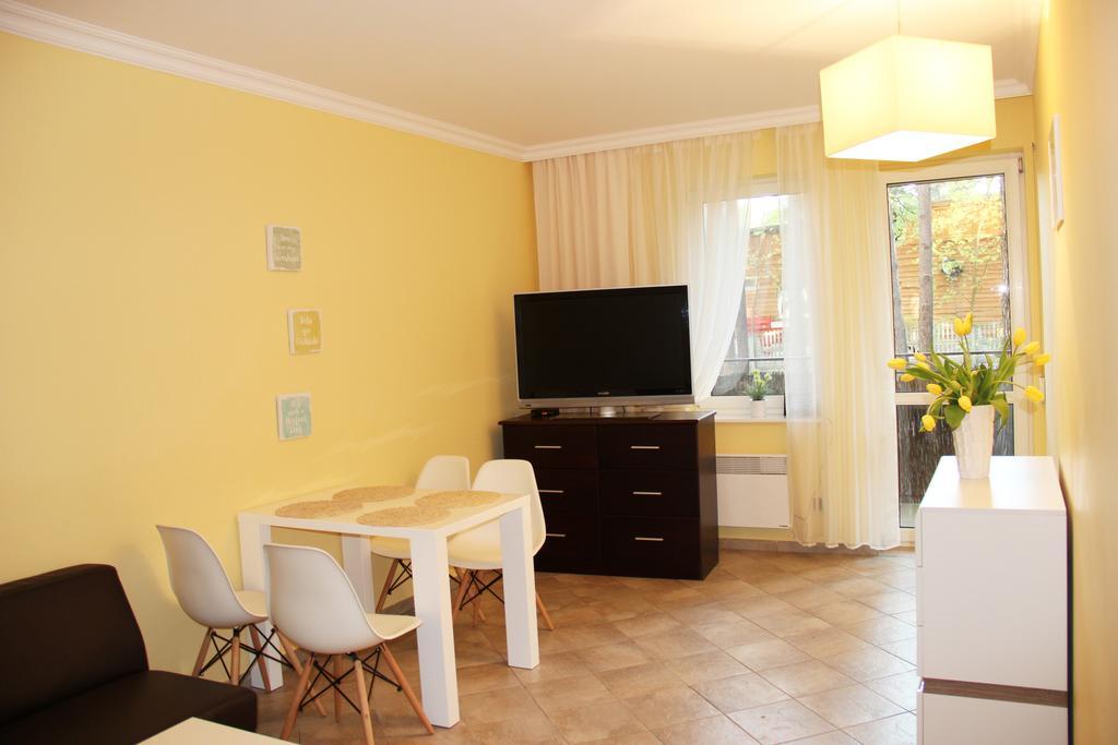 Smm Apartament Gryf Morskie Oko Miedzyzdroje Exteriör bild